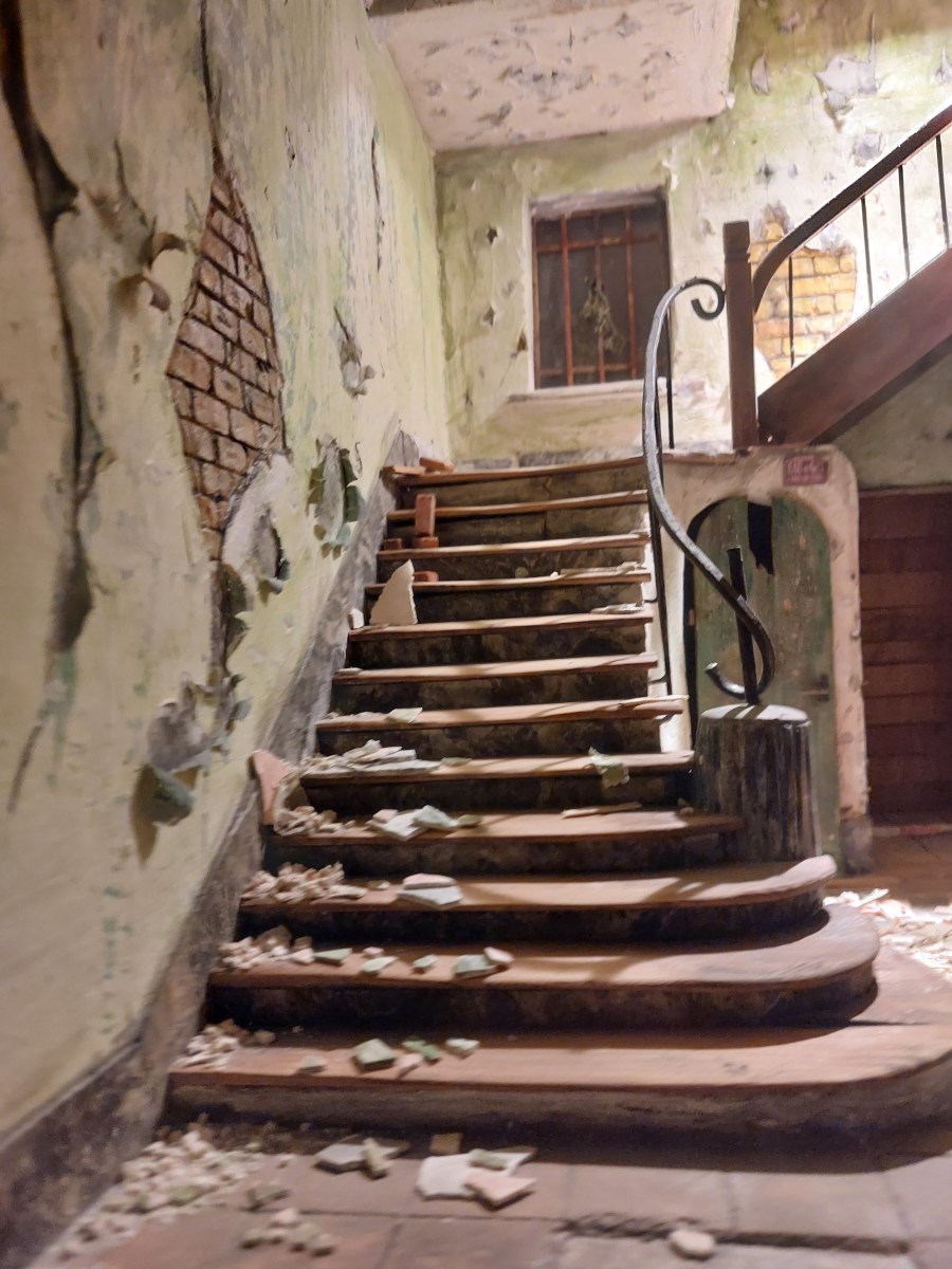 Certains lieux ressemblent déjà à des&nbsp;souvenirs
